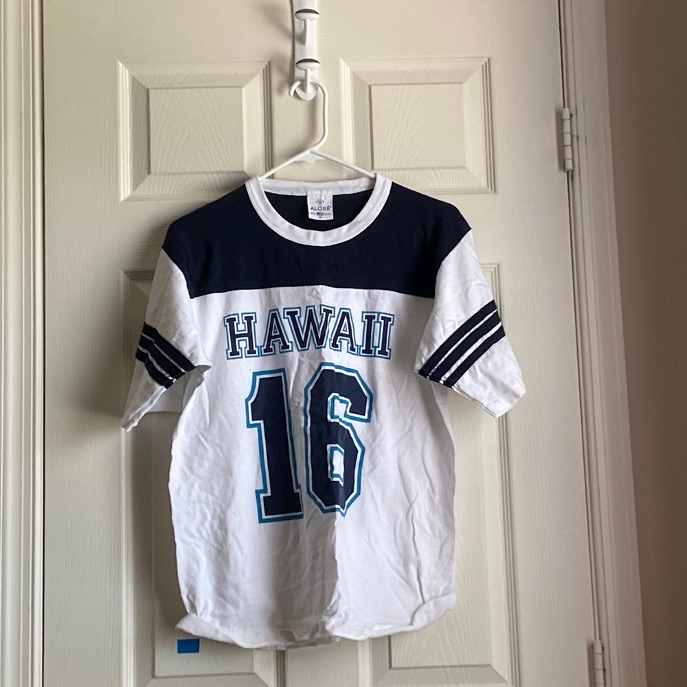 Alore Medium White Hawaii Hersey Shirt
